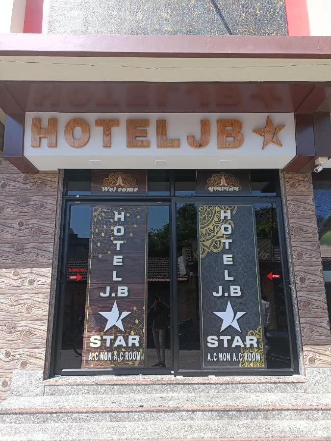 Hotel Jb Star Māndvi Exterior foto